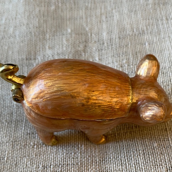 Monet Enameled Gold Pig Trinket Box with Pink and Blue Jewel Accents - Picture 4 of 6